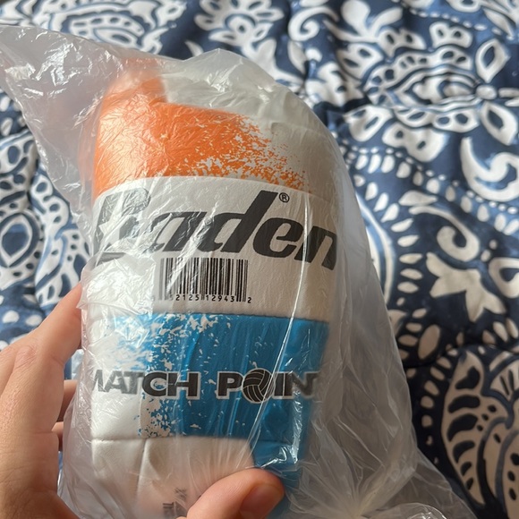 Brand New Baden Volleyball - Picture 2 of 4